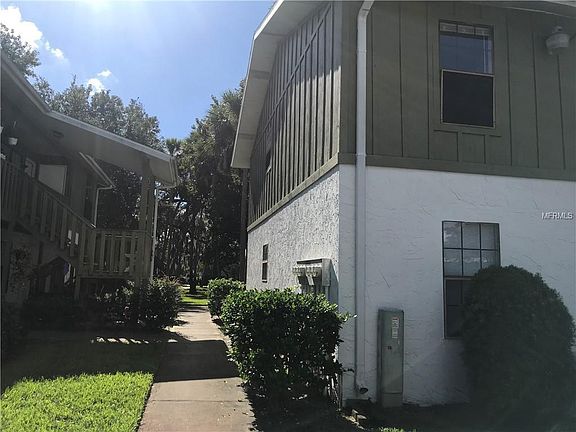 2nd image of 840 Center Ave #600
