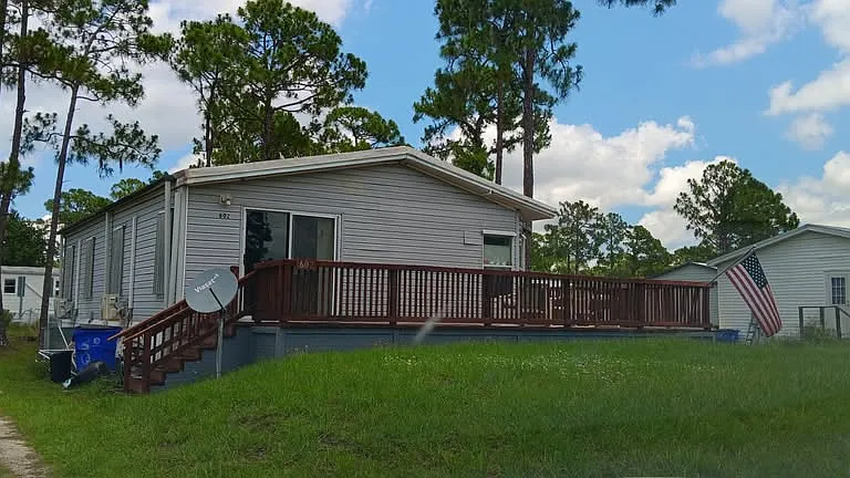 602 Max Ave — Photo 1