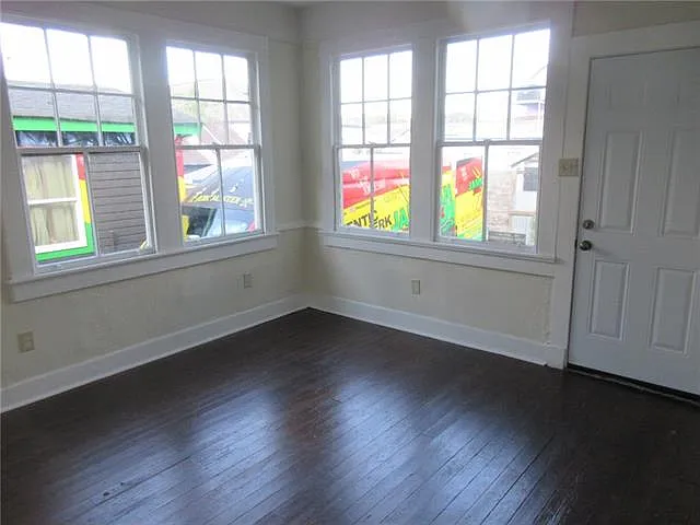 4021 Saint Claude Ave — Photo 5