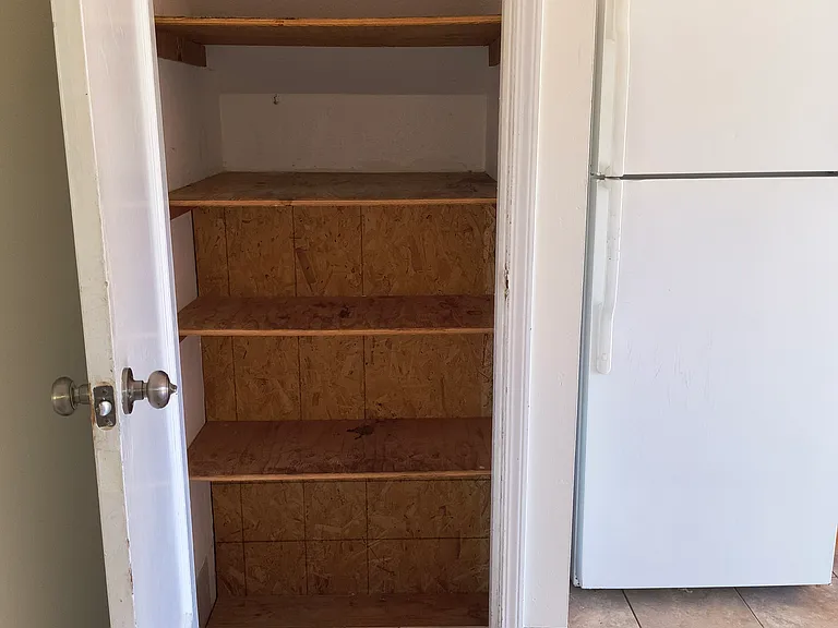Kitchen Pantry