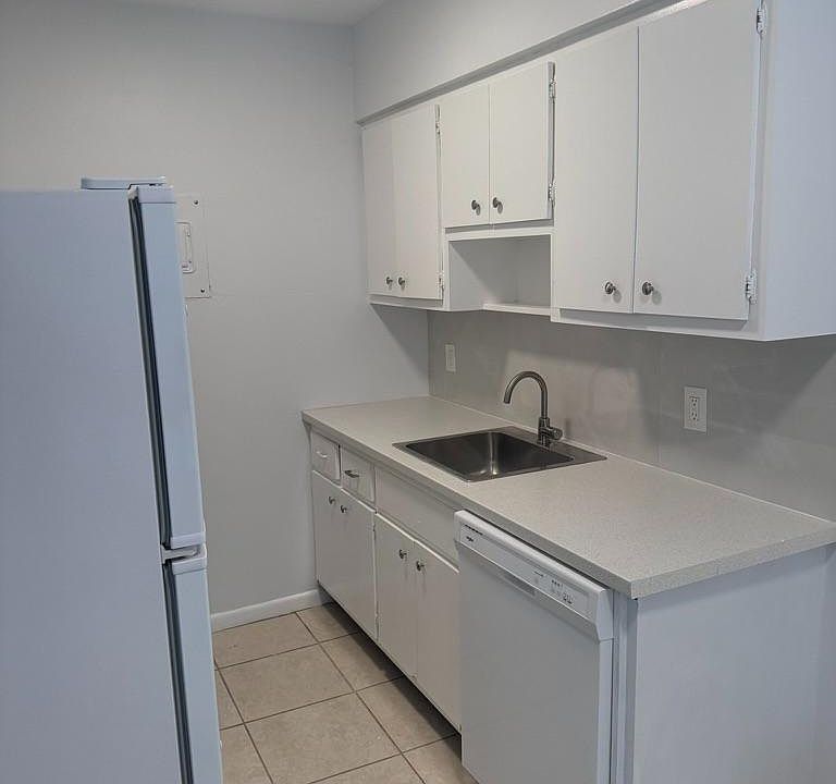 Unit Photo