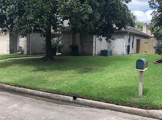 7242 N Hearthstone Green Dr, Houston, TX 77095