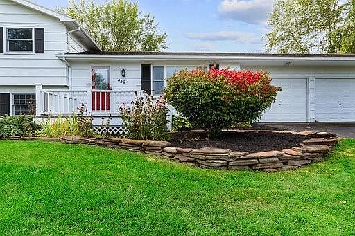 4th image of 432 Ontario Dr