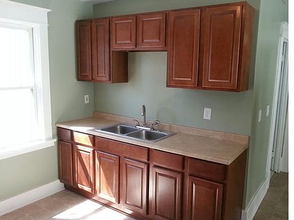 3rd image of 60 Virgil Ave