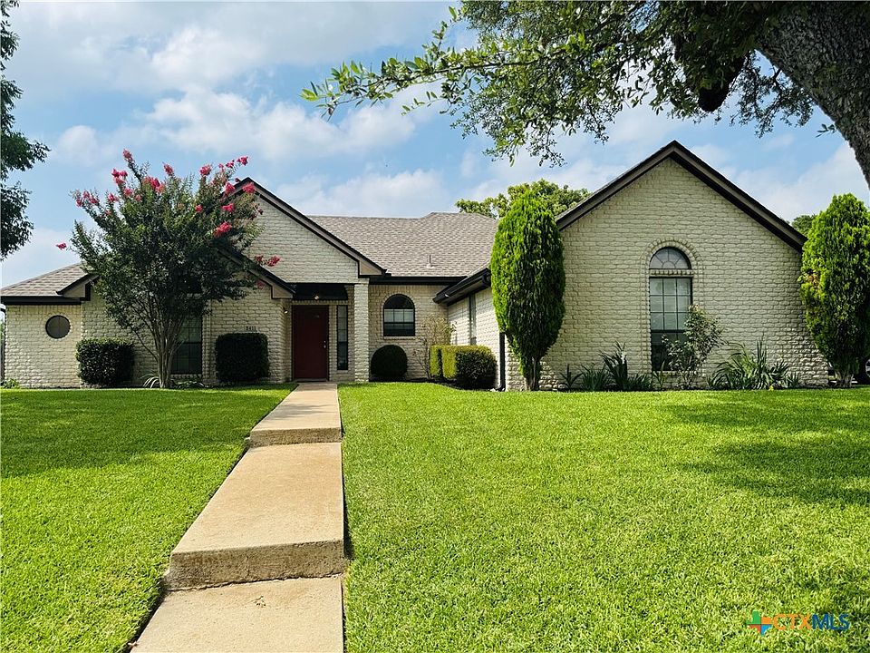 1st image of 3411 Greenlawn Dr