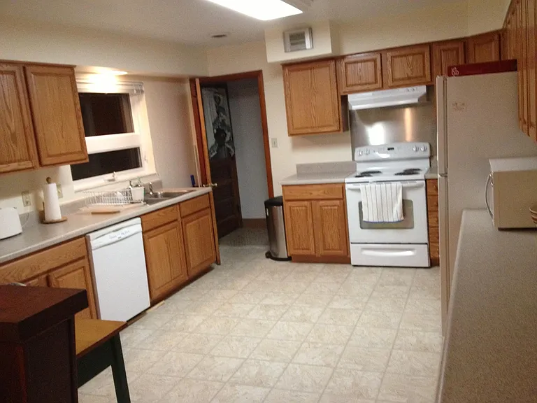106 Beechwood Dr — Photo 9