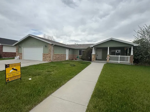 809 Butte Dr, Riverton, WY 82501