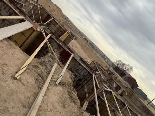 1405 E Dowd Dr, Pueblo, CO 81007