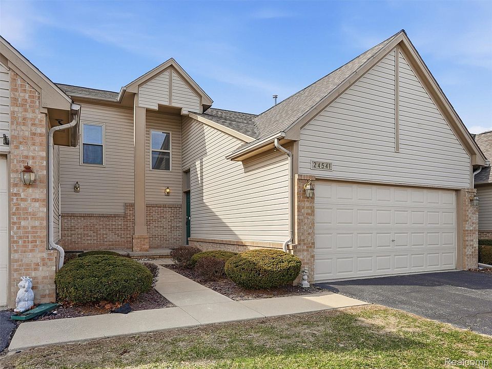 1st image of 24541 Pine Village Blvd #1