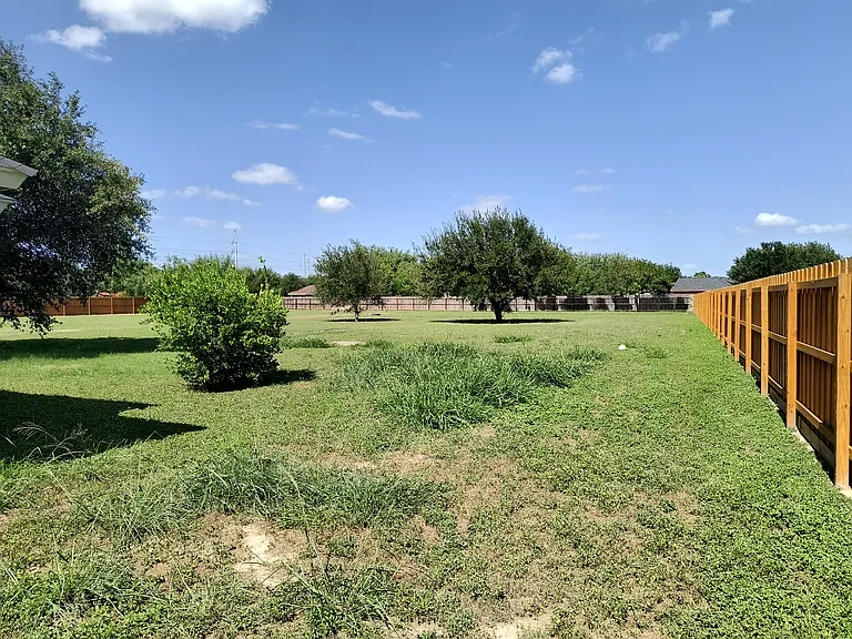 23571 El Paso Cir — Photo 8