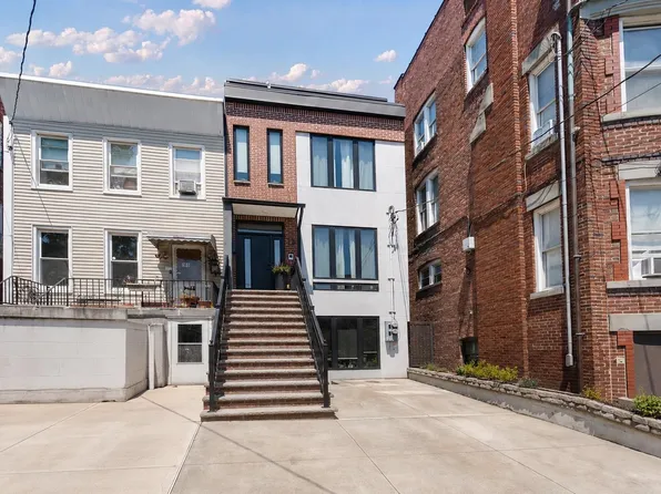 13 Britton Street image 1 of 36