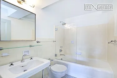 Sold by Citi Habitats