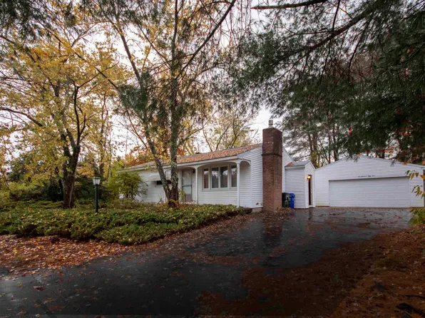255 Greeley Street, Manchester, NH 03102