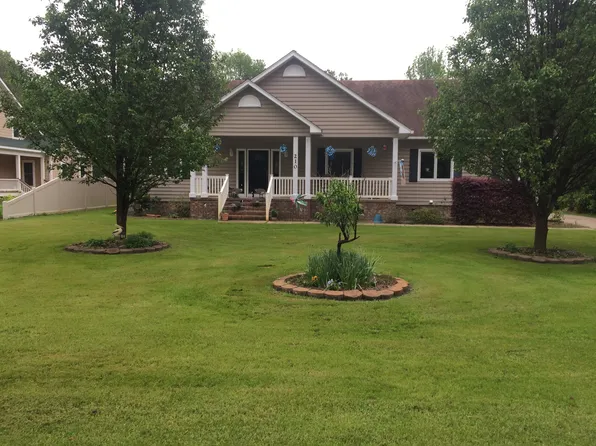 210 Brakewood Rd, Manteo, NC 27954