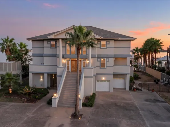 7123 Broadway St, Galveston, TX 77554