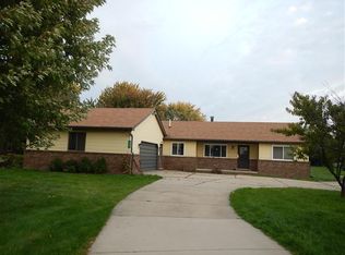 18237 22 Mile Rd, Macomb, MI 48044