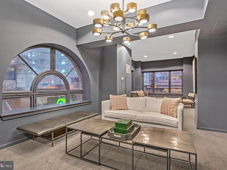1425 Locust St #4E — Photo 21