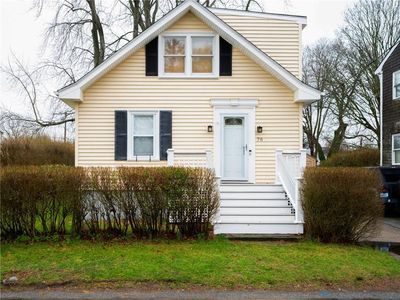 76 Garfield St, Newport, RI, 02840