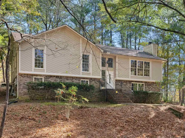 2413 Blue Bird Cir, Birmingham, AL 35244