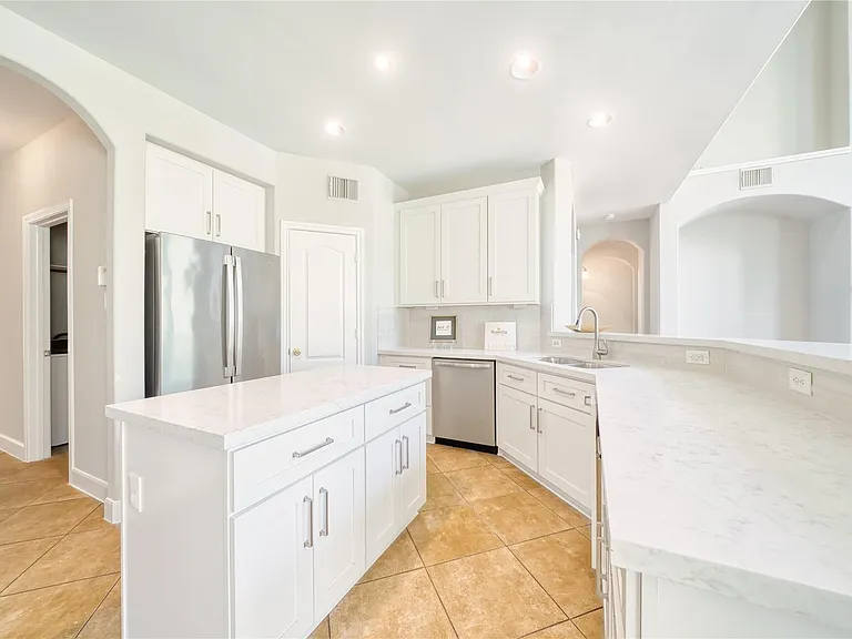 5619 Riverstone Crossing Dr — Photo 13