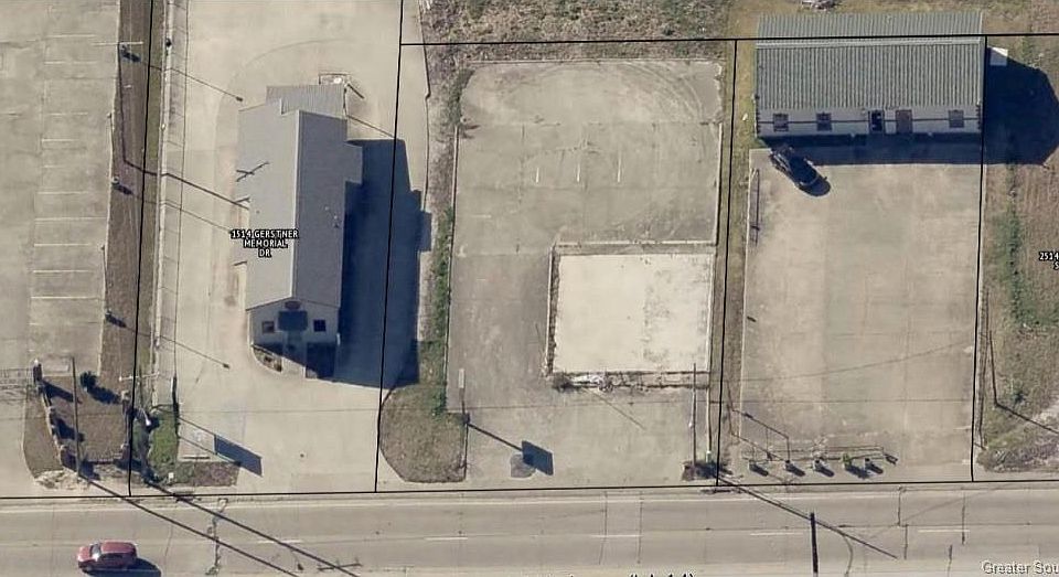 2nd image of 1510 Gerstner Memorial Dr