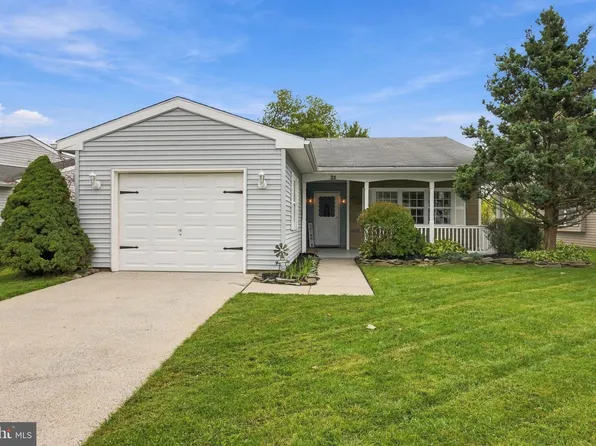 21 Chesterfield Ct, Southampton, NJ 08088