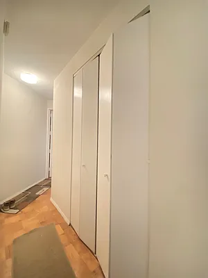 Rented by Bond New York | media 11