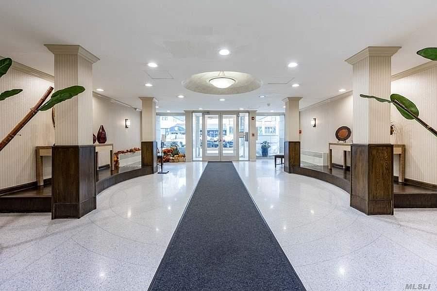 1st image of 410 E Broadway APT 2K