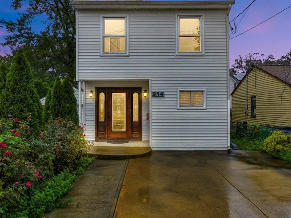 954 S Concourse, Keyport, NJ 07735