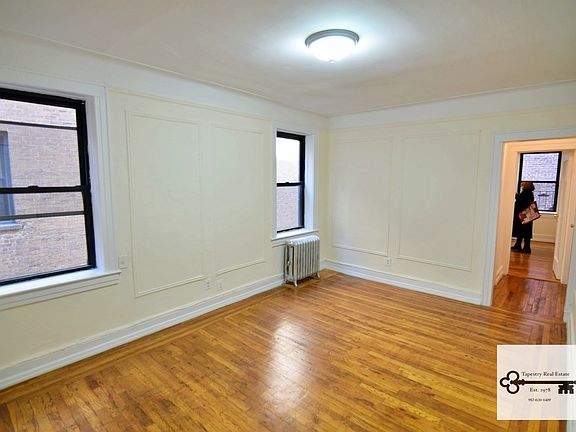 4th image of 45-11 43rd Ave #2R