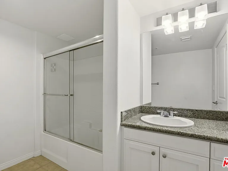 3740 Santa Rosalia Dr #223 — Photo 8