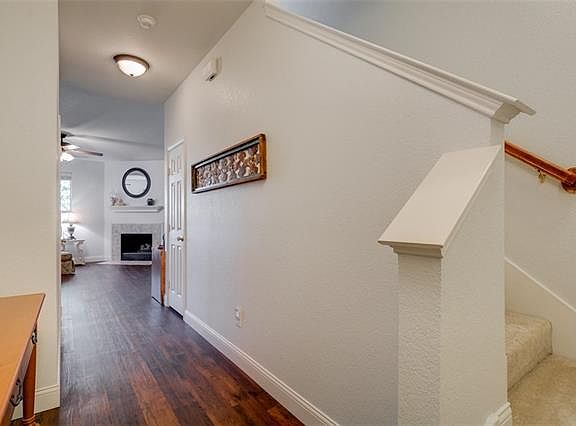 5th image of 11505 Petunia Dr