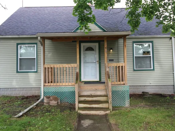 789 Meadowbrook Ave SE, Warren, OH 44484
