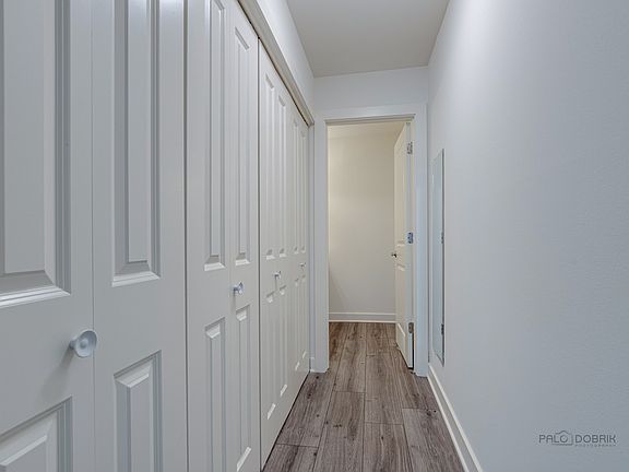 3rd image of 705 S Milwaukee Ave #8a04f17b4