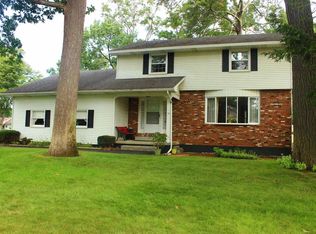 39 Memory Ln, Schenectady, NY 12306