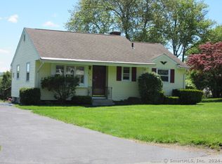 54 Meander Ln, Southington, CT 06489