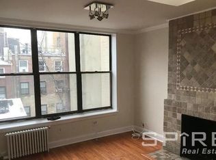 19 W 8th St APT 4, New York, NY 10011