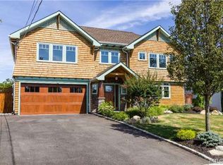 3061 Shore Dr, Merrick, NY 11566