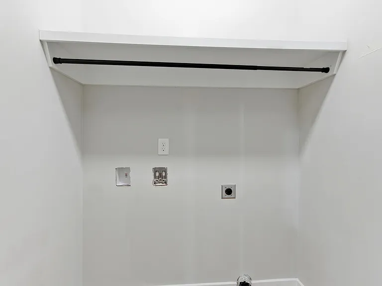 702 N Church St — Photo 14