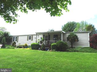 9869 Community Rd, Orrstown, PA 17244