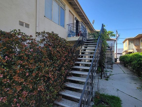 2nd image of 1420 17th St