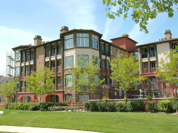 1800 Alma Ave APT 207, Walnut Creek, CA 94595