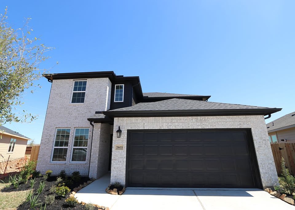 1st image of 7803 Skylark Heights Ln