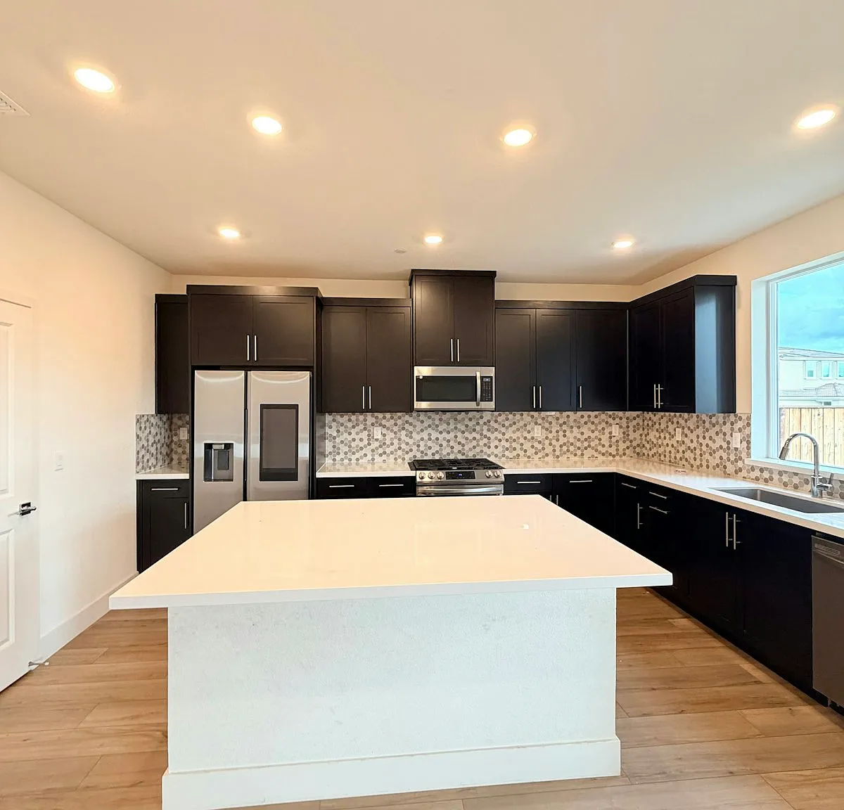 5242 Upton Avenue — Photo 4