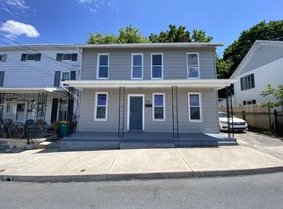 23 Cumberland Valley Ave, Waynesboro, PA 17268