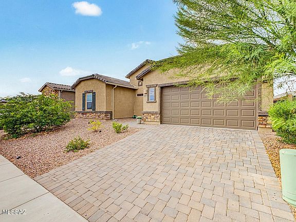 5th image of 10869 N Stonebridge Dr