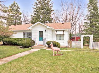 N1126 Hemlock Rd, Genoa City, WI 53128