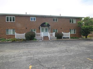 3715 35th St APT 4, Moline, IL