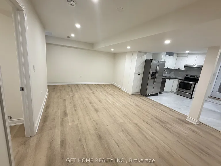 1330 Maddock Dr #BASEMENT — Photo 5