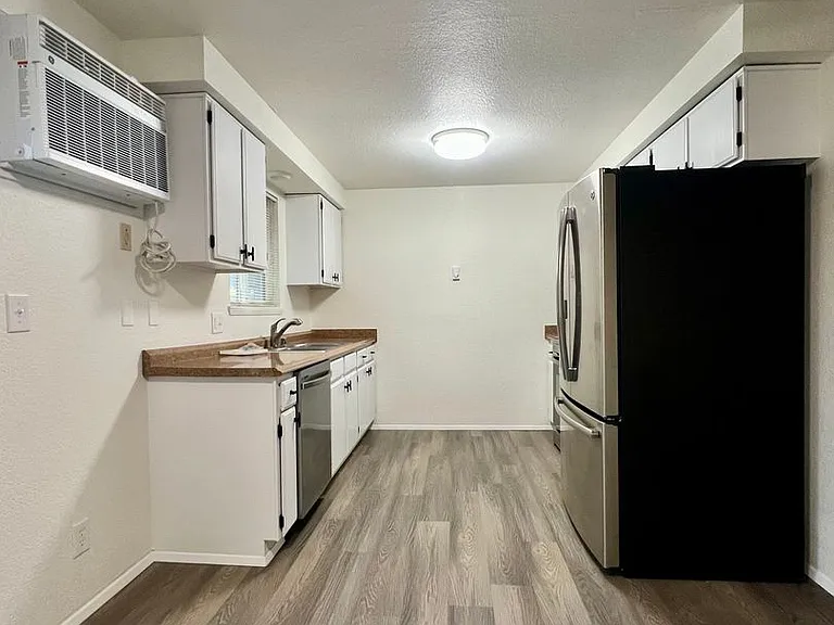 500 S Conway Pl #1 — Photo 2